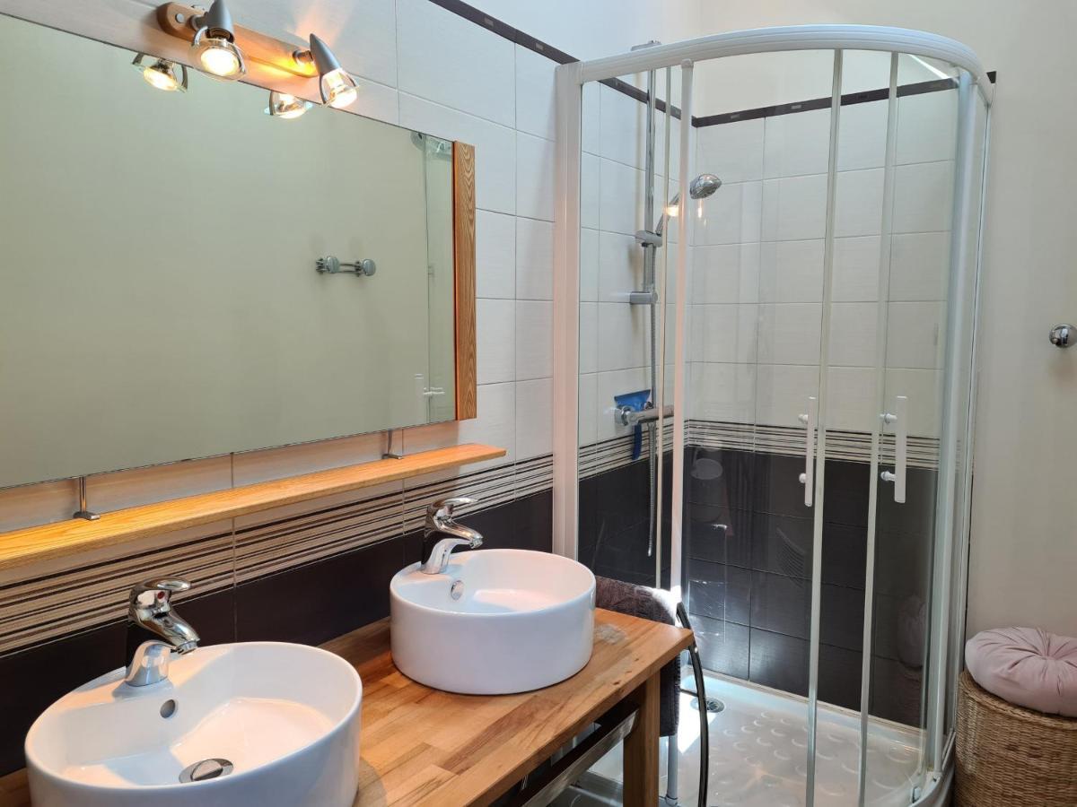 Gite 4 Pers. Avec Terrasse Privative Entre Sologne Et Chateaux De La Loire - Fr-1-590-36 Cléry-Saint-André 外观 照片